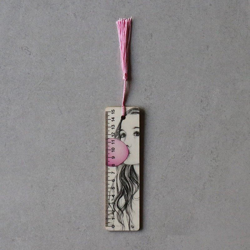 Bookmark Noam