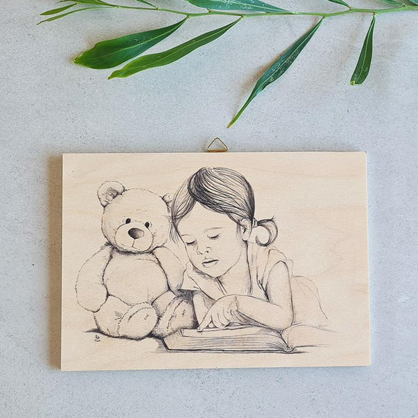 הדפס עץ - ילדה ודובי